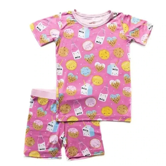 LITTLE SLEEPIESS MILK AND COOKIES SHORTS PJS SET - Picture 1 of 11